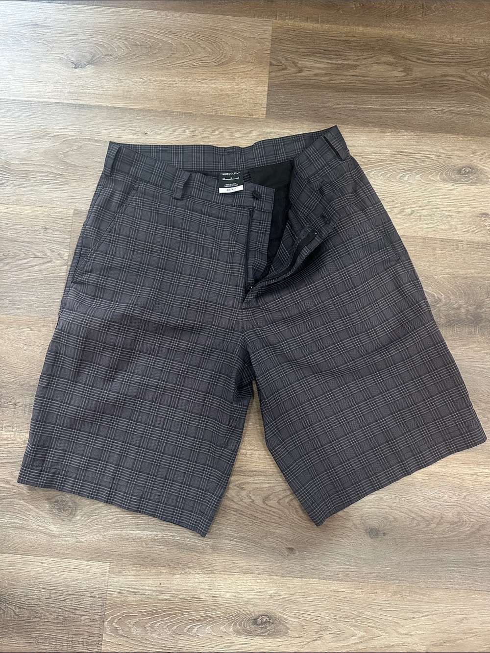 Nike Men's Black Plaid Flat-Front Shorts